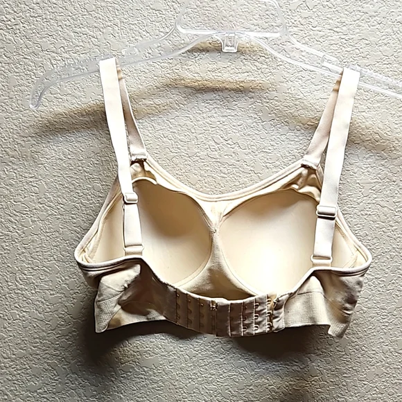 Underoutfit comfort shaping wireless bra, Beige, Size Small - Picture 2 of 3